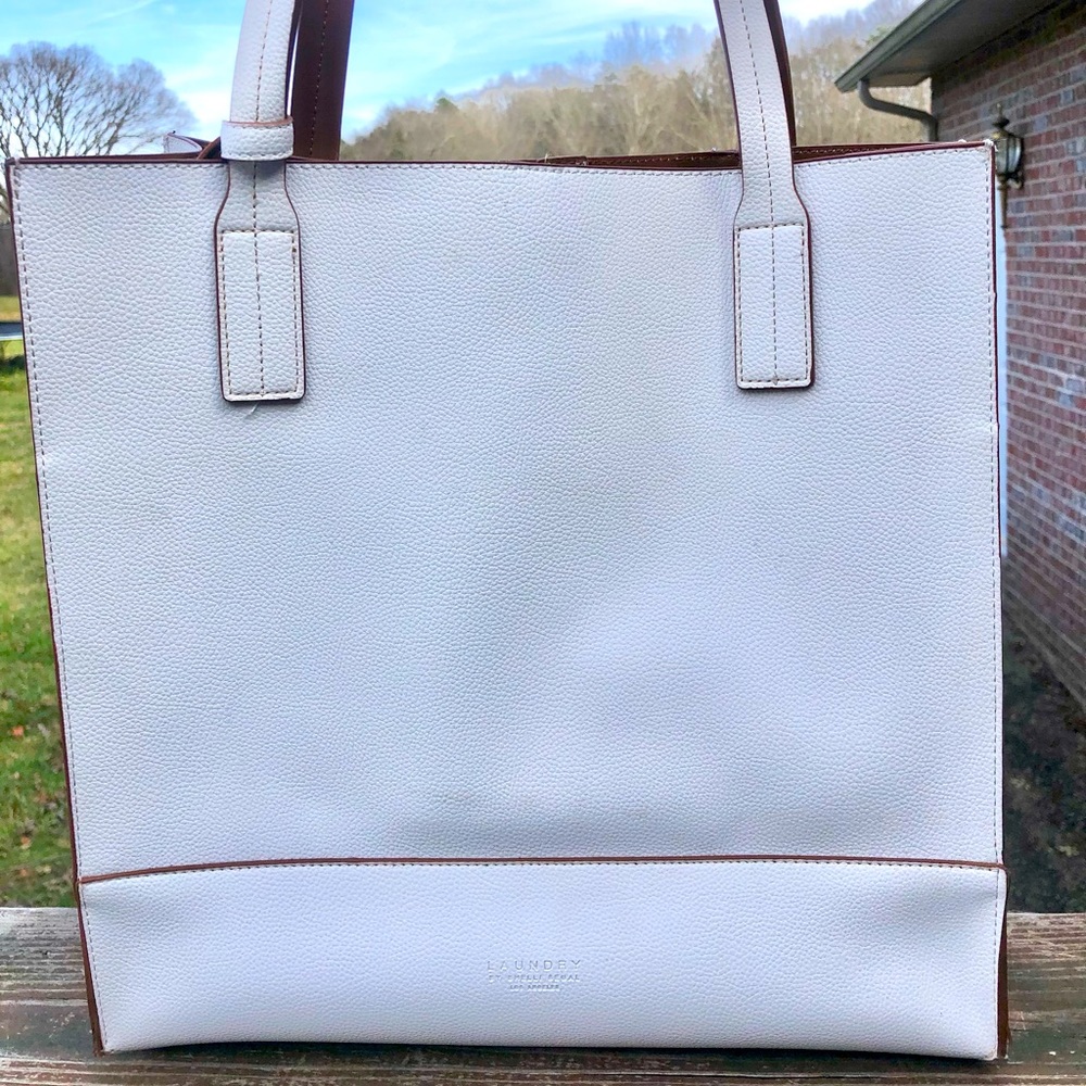 Laundry by Shelli Segal white Purse